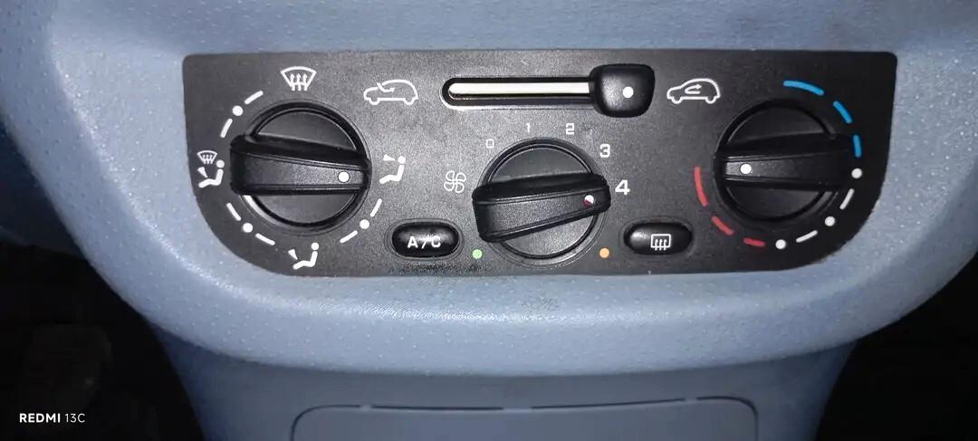 Citroen C3 del 2007 benzina neopatentati