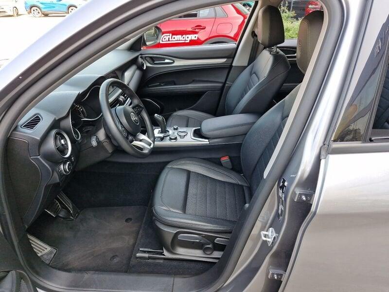 Alfa Romeo Stelvio 2020 2.2 t Sprint Q4 190cv auto