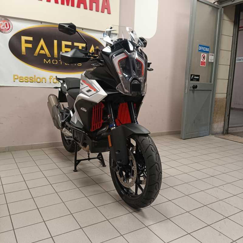KTM 1290 Super Adventure S - 2024