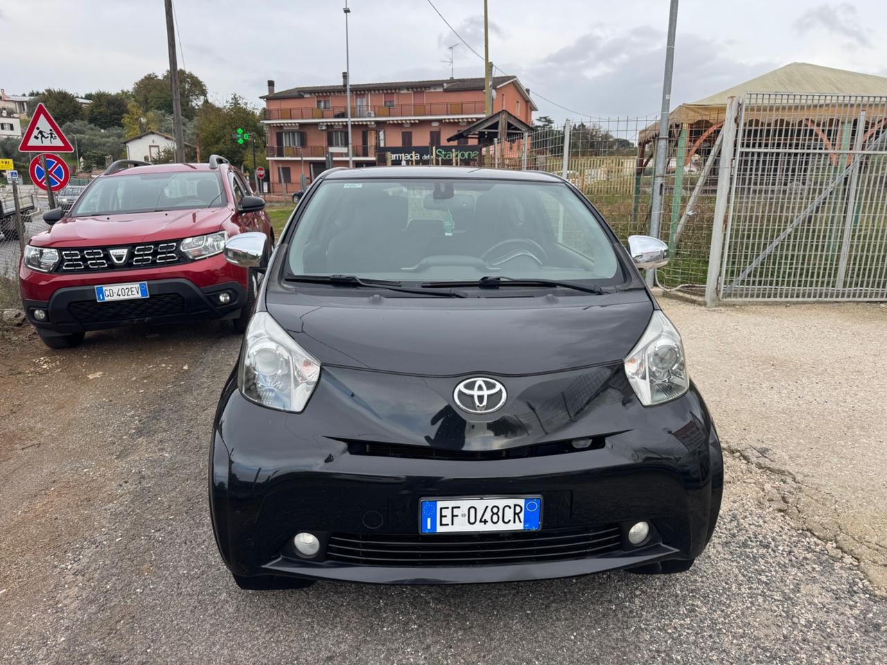 Toyota iQ 1.0 Sol AUTOMATICO NEOPATENTATI