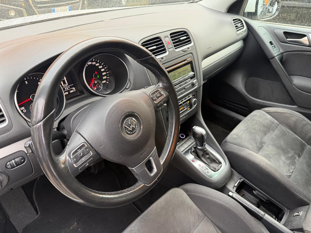 Volkswagen Golf 1.6 TDI DPF DSG 5p. Highline