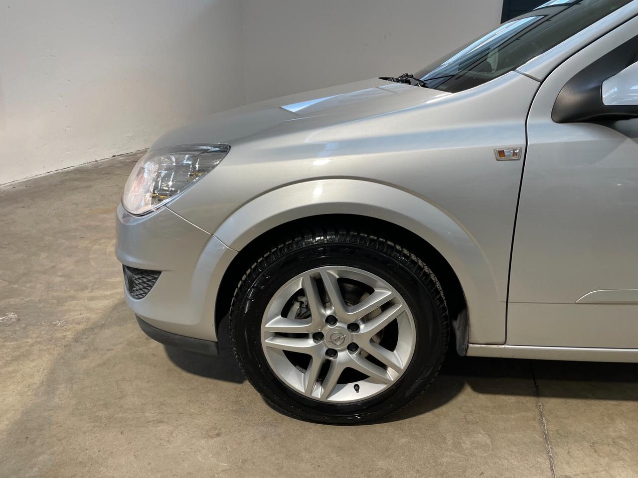 Opel Astra 1.6 16V VVT Station Wagon - UNICO PROP.