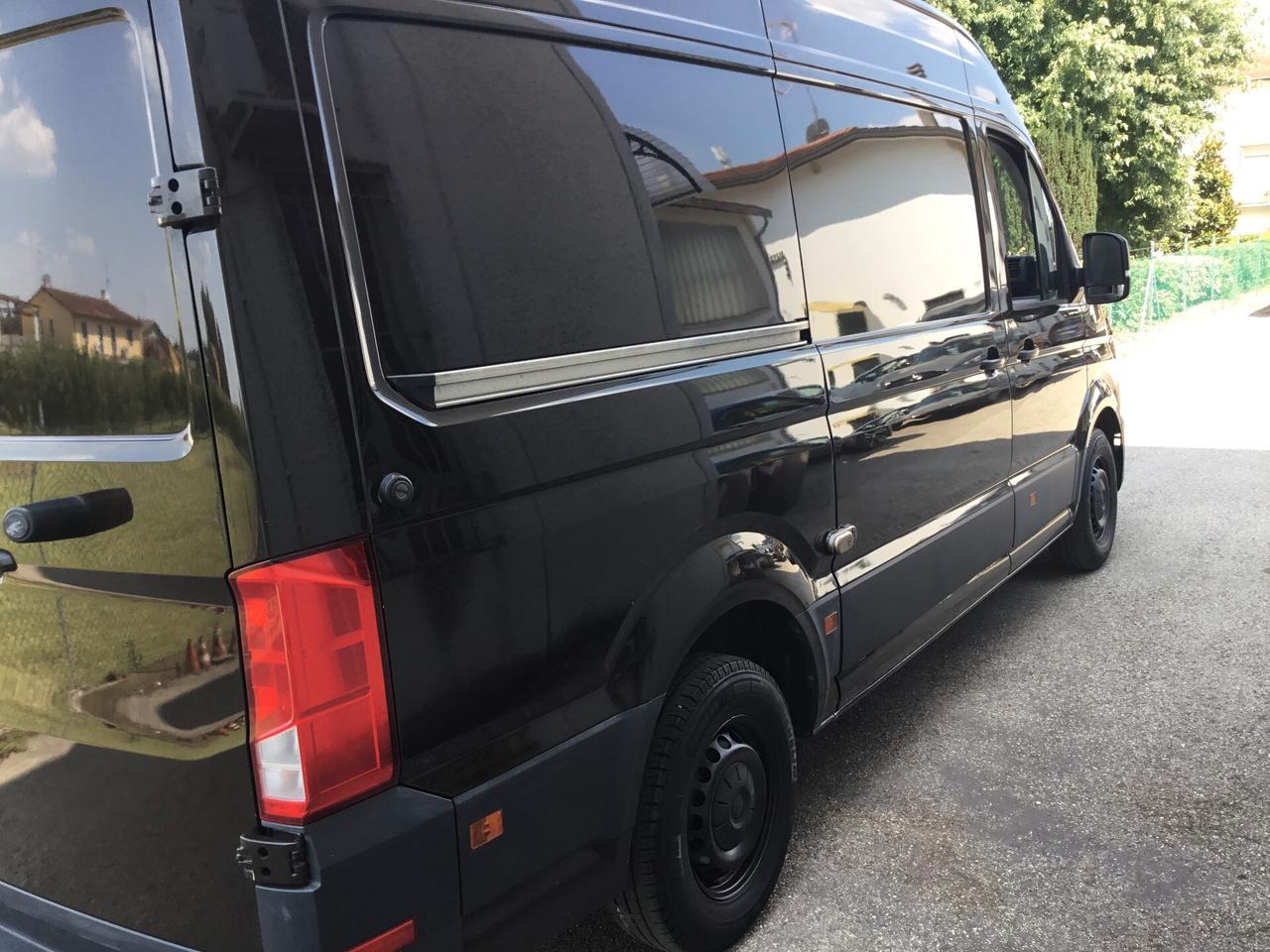 Volkswagen Crafter 35 2.0 TDI 140CV PM-DC Cabinato