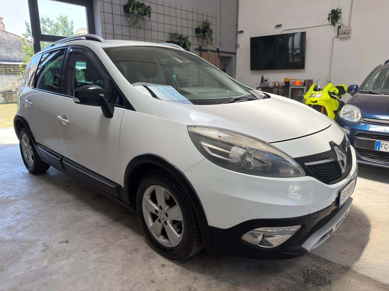 Renault Scenic Scénic XMod Cross 1.5 dCi