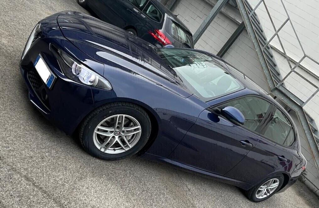 Alfa Romeo Giulia 2.2 Turbodiesel 150 CV AT8 Super