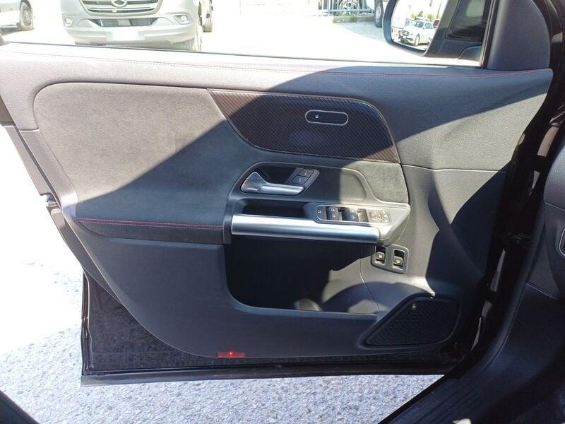 Mercedes-Benz GLA GLA 250 e Plug-in Hybrid AMG Line Advanced Plus NIGHT-PACK