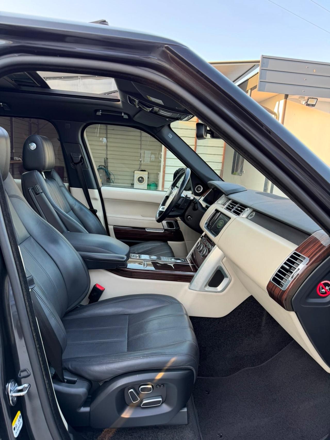 Land Rover Range 3.0 TDV6 Autobiography Vogue