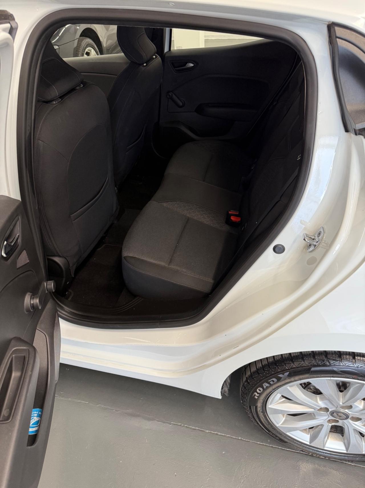 Renault Clio TCe 100 CV 5 porte Intens