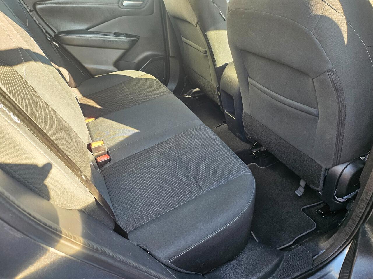 Nissan Qashqai MHEV 140 CV Business 12/2022