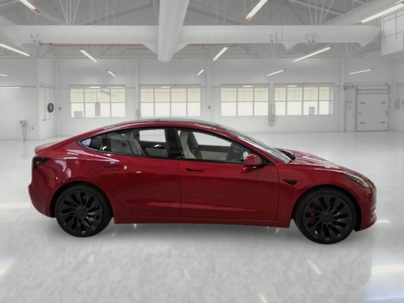 TESLA MODEL 3 75 KWH PERFORMANCE DUAL MOTOR 4WD 4 PORTE BERLINA