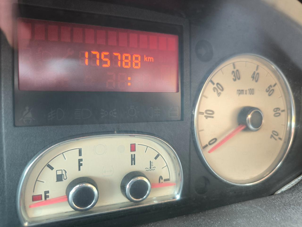Lancia MUSA 1.9 Multijet Platino Plus