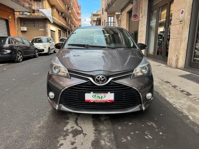 Toyota Yaris 1.0 5 porte Lounge