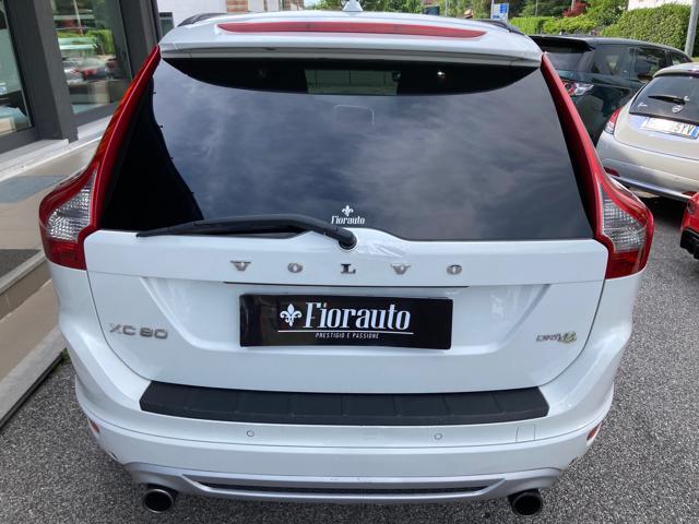 VOLVO XC60 DRIVe R-design