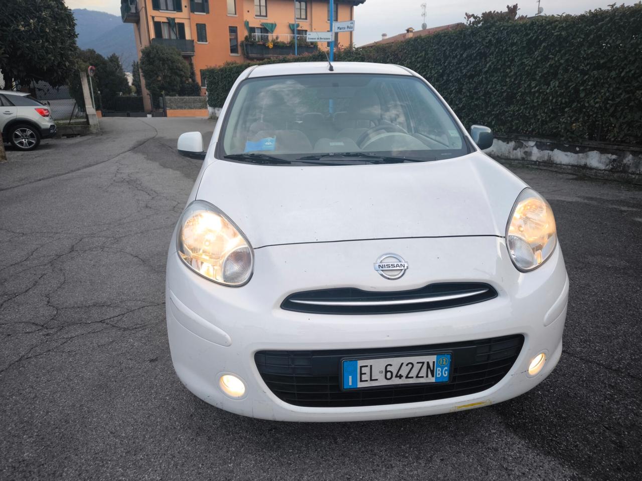 NISSAN MICRA 1,2 BENZ- CAMBIO AUTOMATICO-KM 78000-