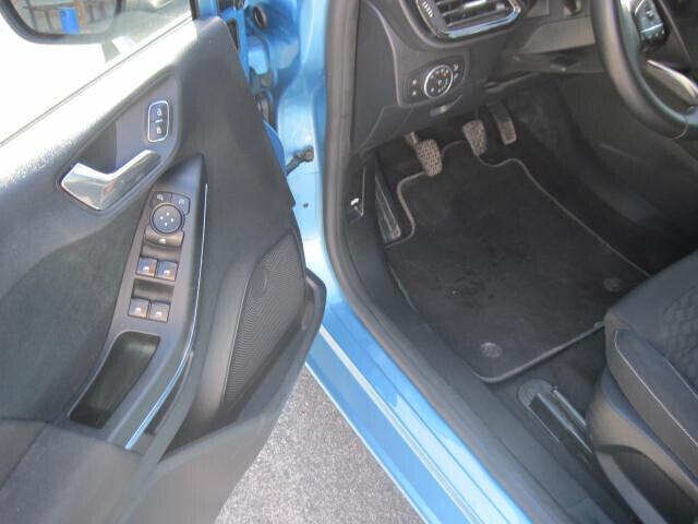 Ford Fiesta 1.2 GAS GPL SEMINUOVA SOLO KM 40000 FINANZIABILE