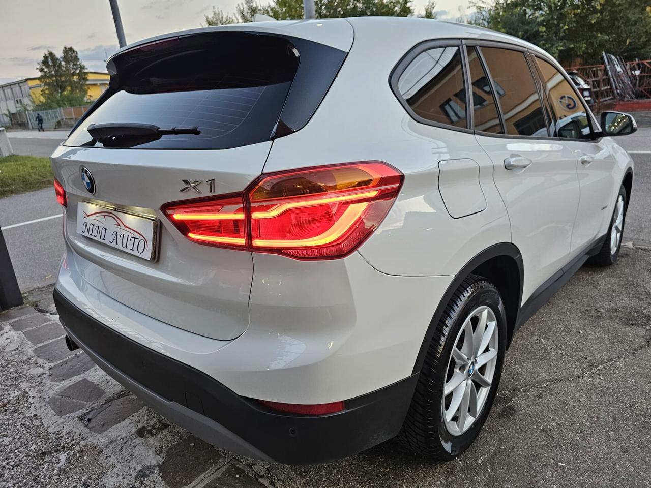 Bmw X1 sDrive16d 115cv Business*Pelle*Navi*Pdc*Bi-Xeno*Euro6