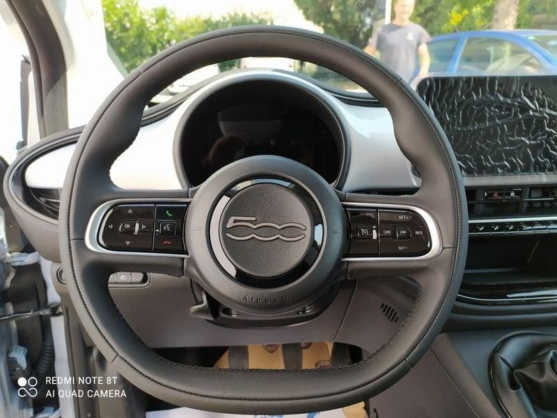 FIAT 500 Hybrid Hybrid Icon CBC