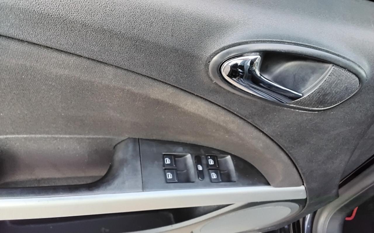 Seat Leon 2.0 TDI DPF DSG Style (MY09)