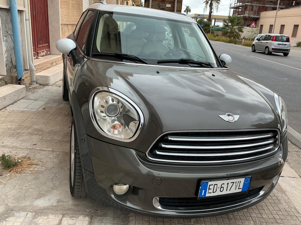 Mini Cooper D Countryman BERLINA