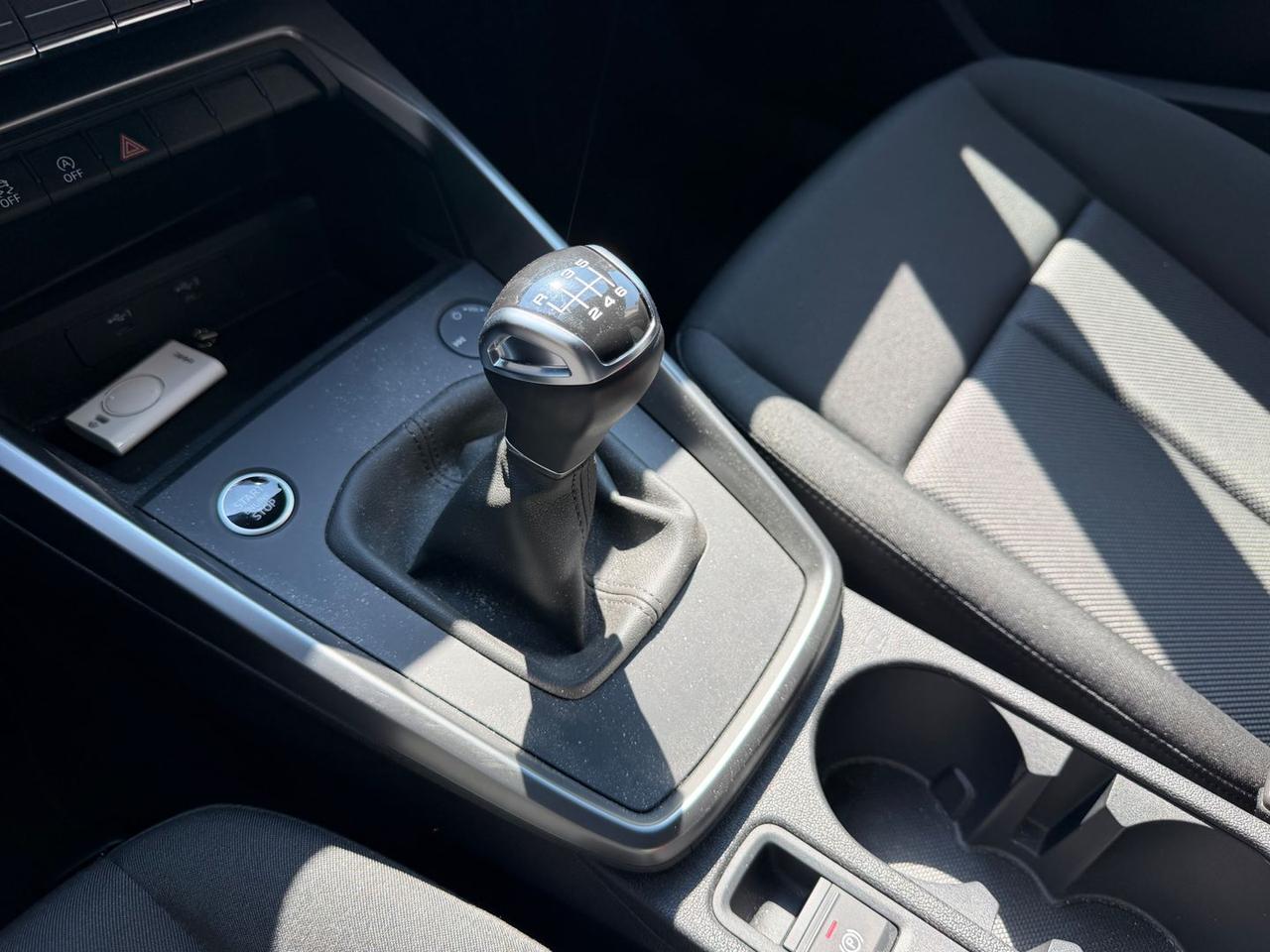 Audi A3 1.5 35 TFSI Business #10780
