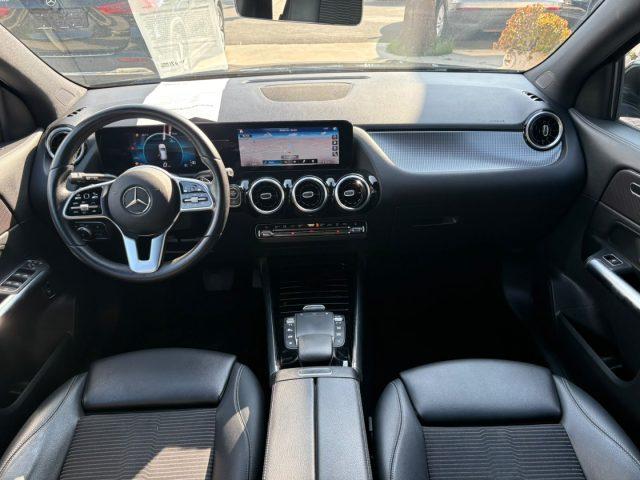 MERCEDES-BENZ GLA 220 d Automatic Sport