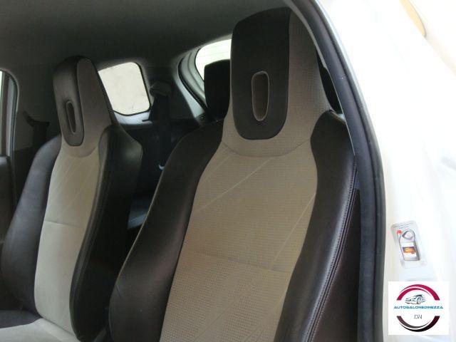 TOYOTA - iQ - 1.3 Executive