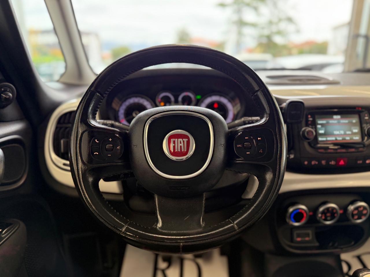 Fiat 500L 1.4 Lounge 95cv okneopatentati