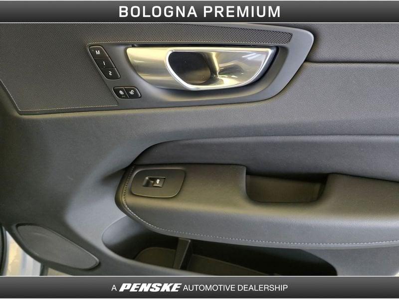 Volvo XC60 B4 (d) automatico Plus Bright