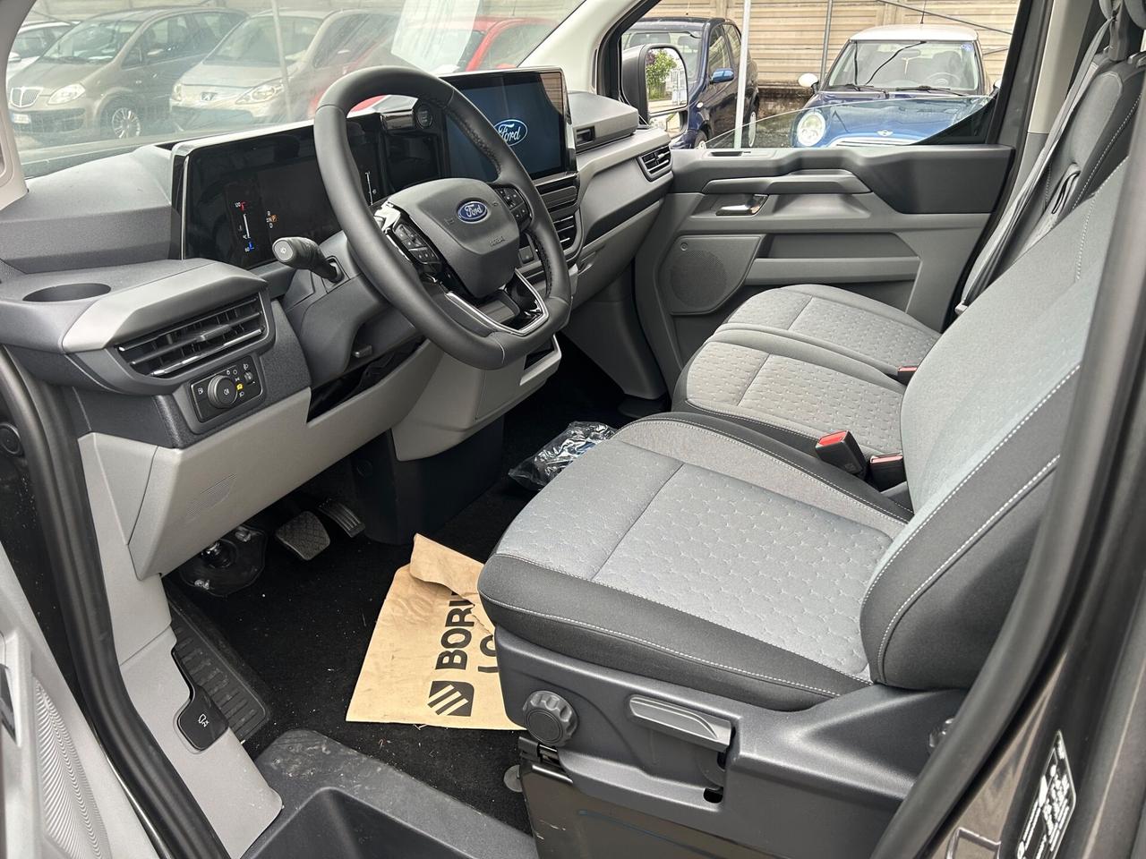 Ford Tourneo Custom Ibrido Plug-in 9 POSTI