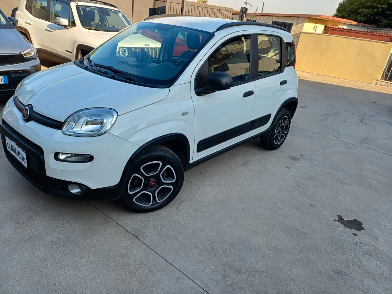 Fiat Panda 1.0 (ADATTA NEOPATENTATI)