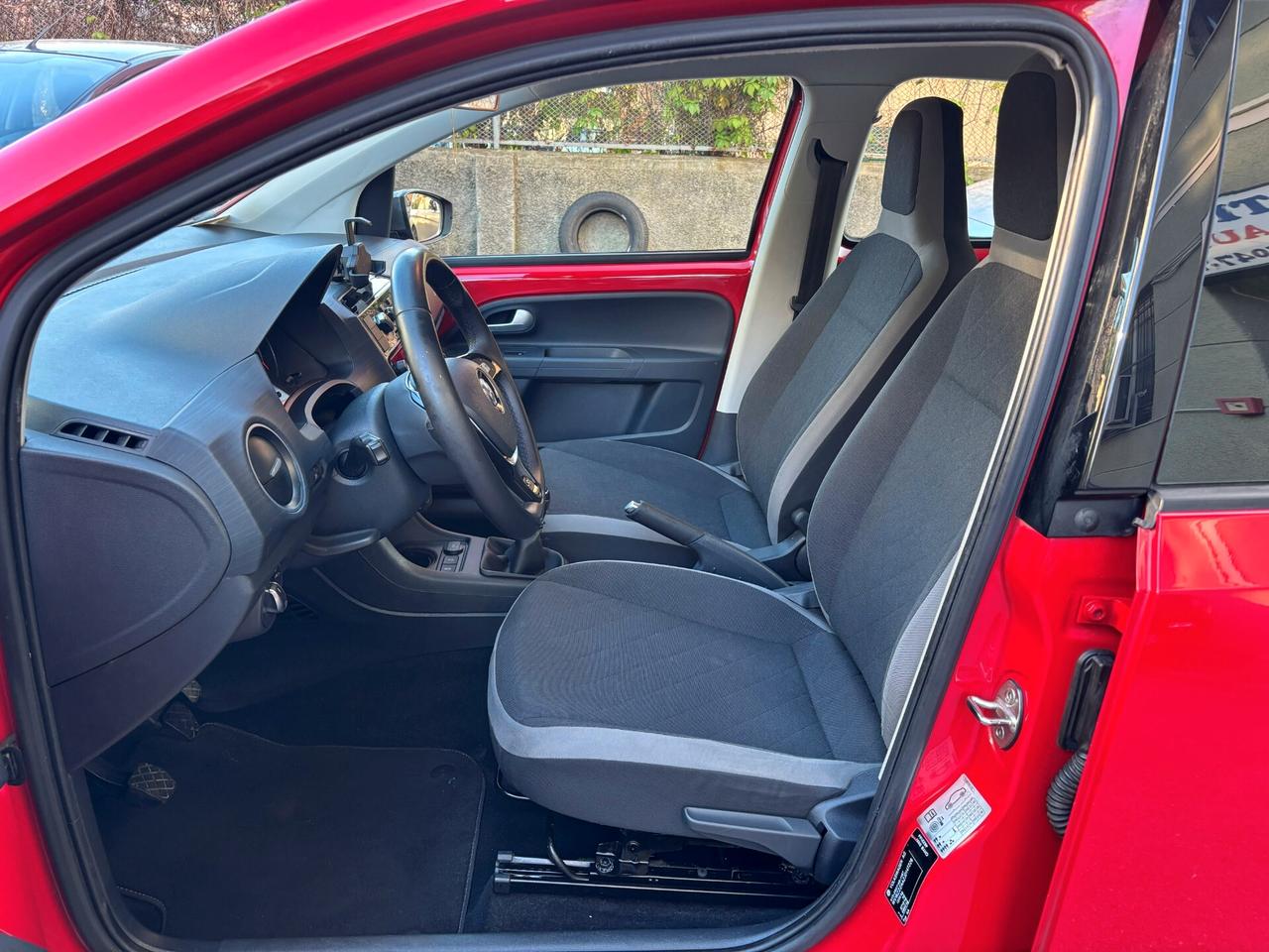 Volkswagen up! 1.0 75 CV 5p. cross PREZZO REALE