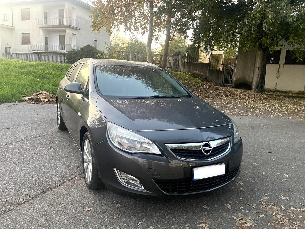 Opel Astra 1.3 CDTI 95CV S&S Sports Tourer Cosmo