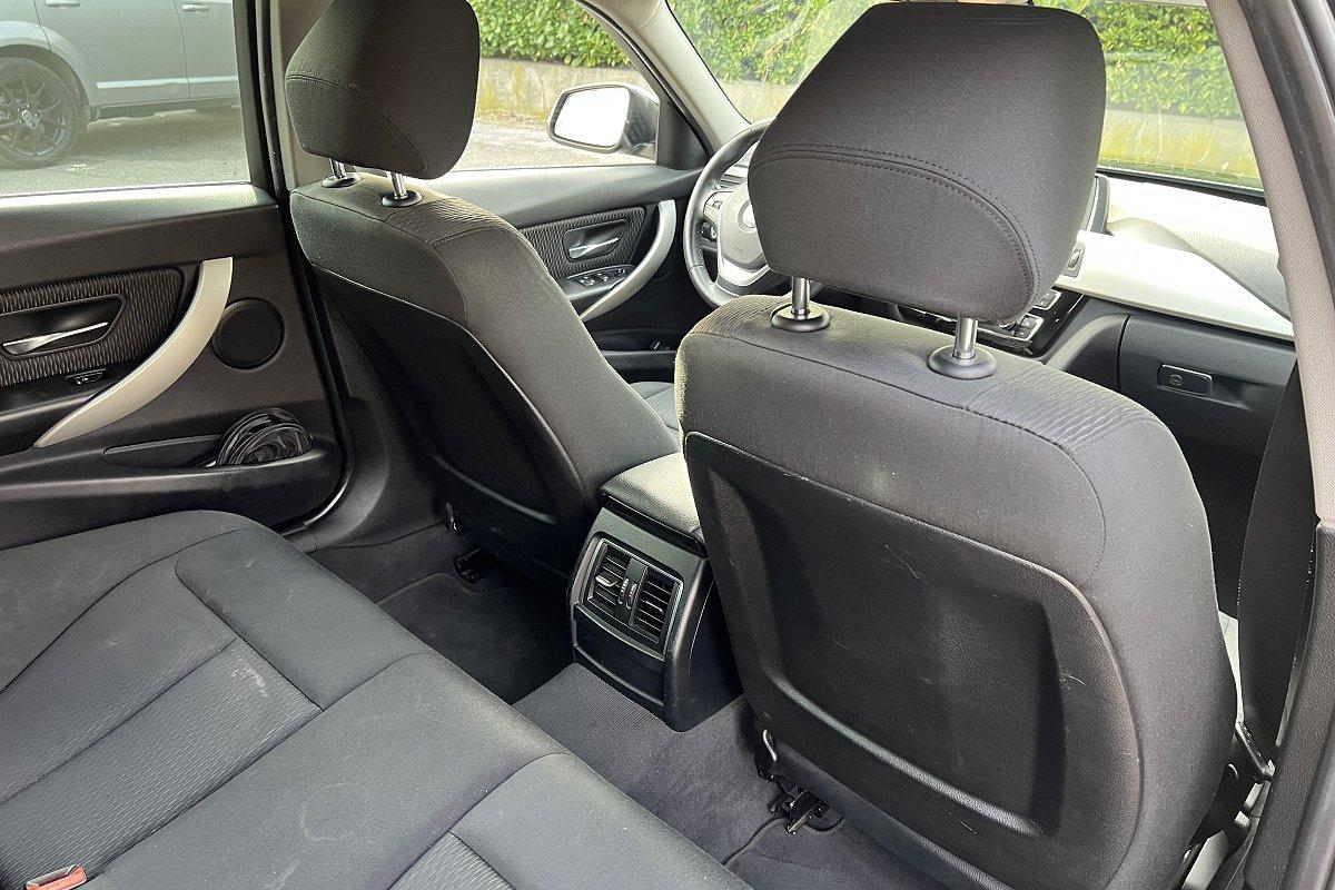 BMW 320d Touring Business Advantage aut.