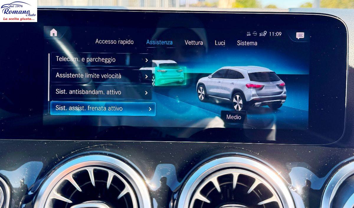 MERCEDES - Classe GLA - 200 d Automatic Sport#PACK LUCI AMBIENTE!