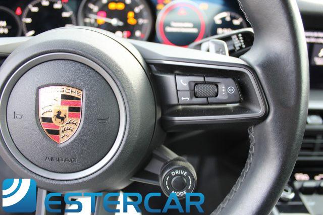 PORSCHE 911 992 Carrera