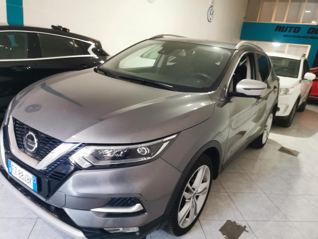 Nissan Qashqai 1.5 dCi 115 CV TEKNA TETTO NAVI CAMERA FULL