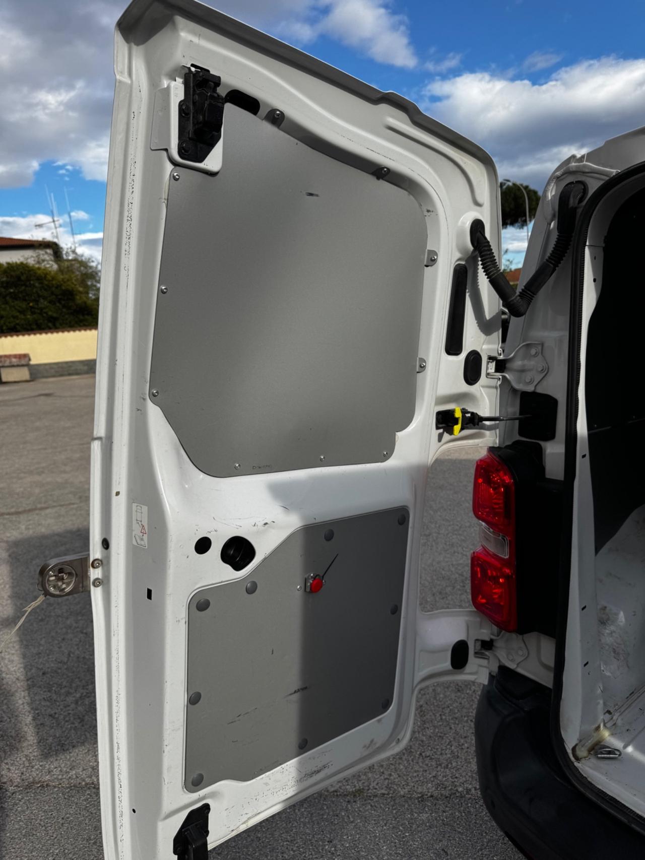 Citroen Jumpy 2.0 BlueHDi 140 S&S PL-TN Furgone M Club