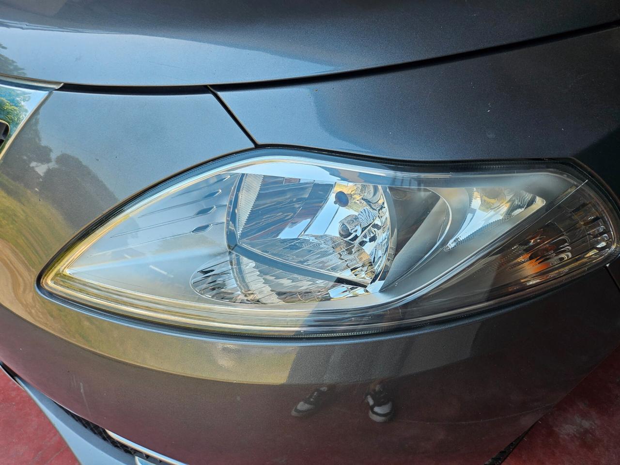 Lancia Ypsilon 1.2 69 CV 5 porte Gold