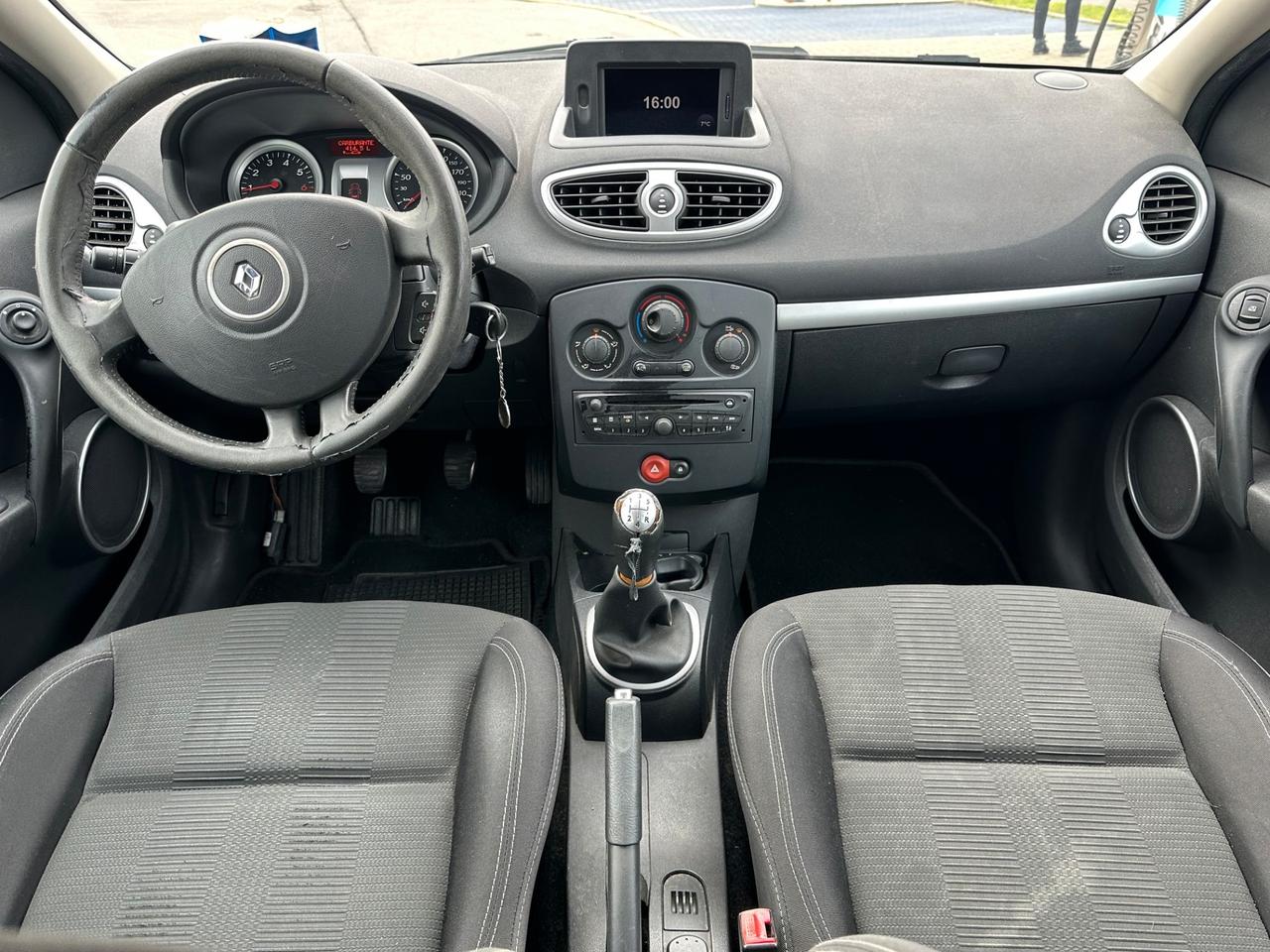 Renault Clio 1.2 16V 5 porte GPL NEOPATENTATI