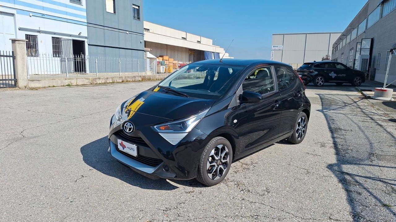 Toyota Aygo Connect 1.0 VVT-i 72 CV 5 porte x-wave MMT CAMBIO AUTOMATICO!!!