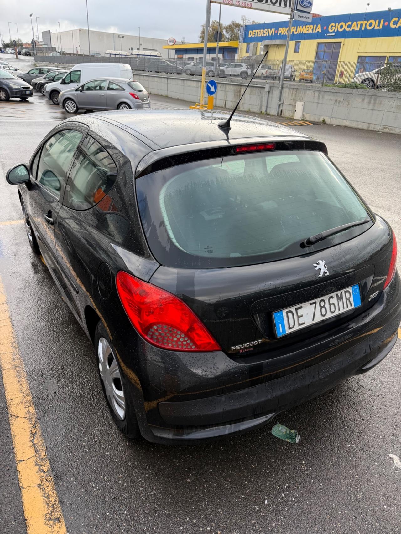 Peugeot 207 1.4 HDi 70CV 5p. X Line