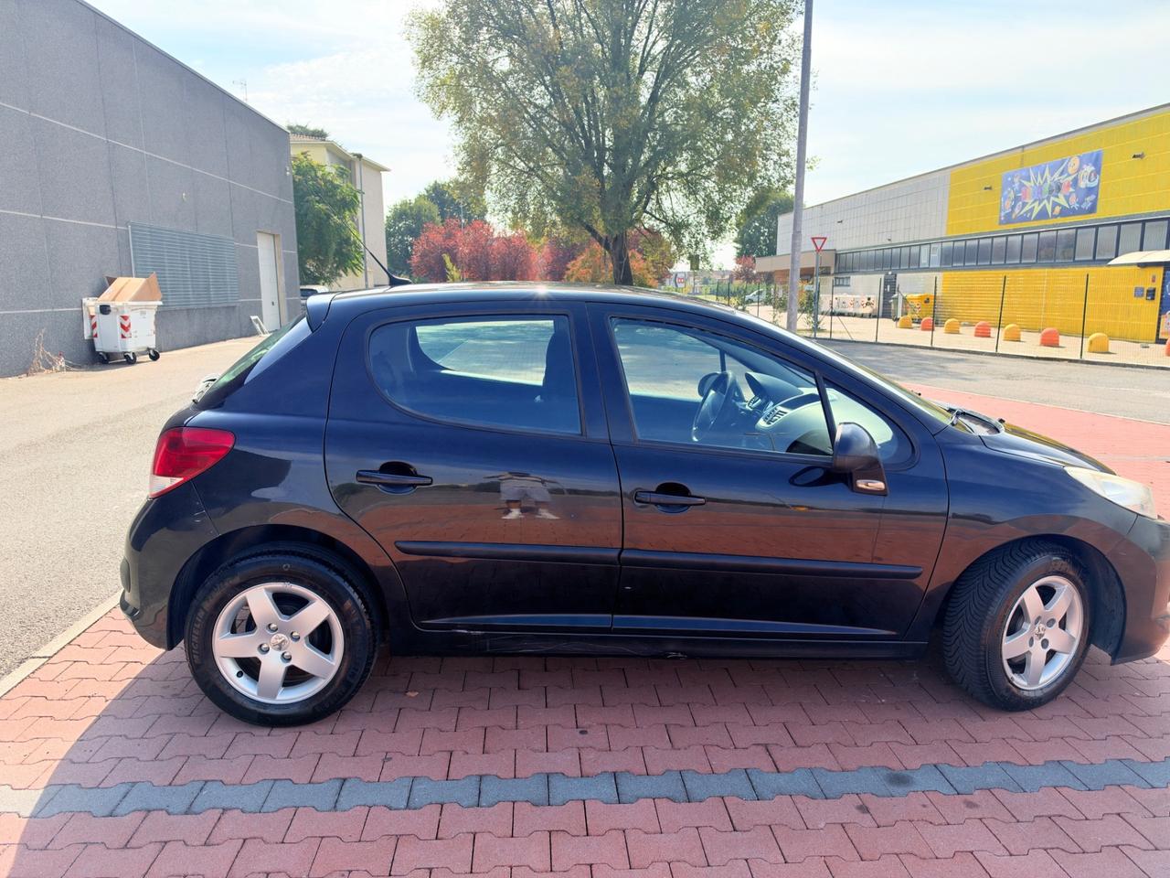 Peugeot 207 1.4 VTi 95CV 5p. XS