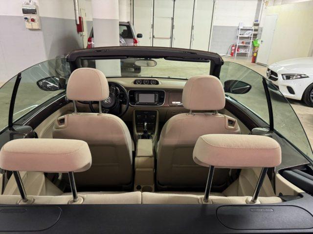 VOLKSWAGEN Maggiolino Cabrio 2.0 TDI DSG Design BlueMotion Technology