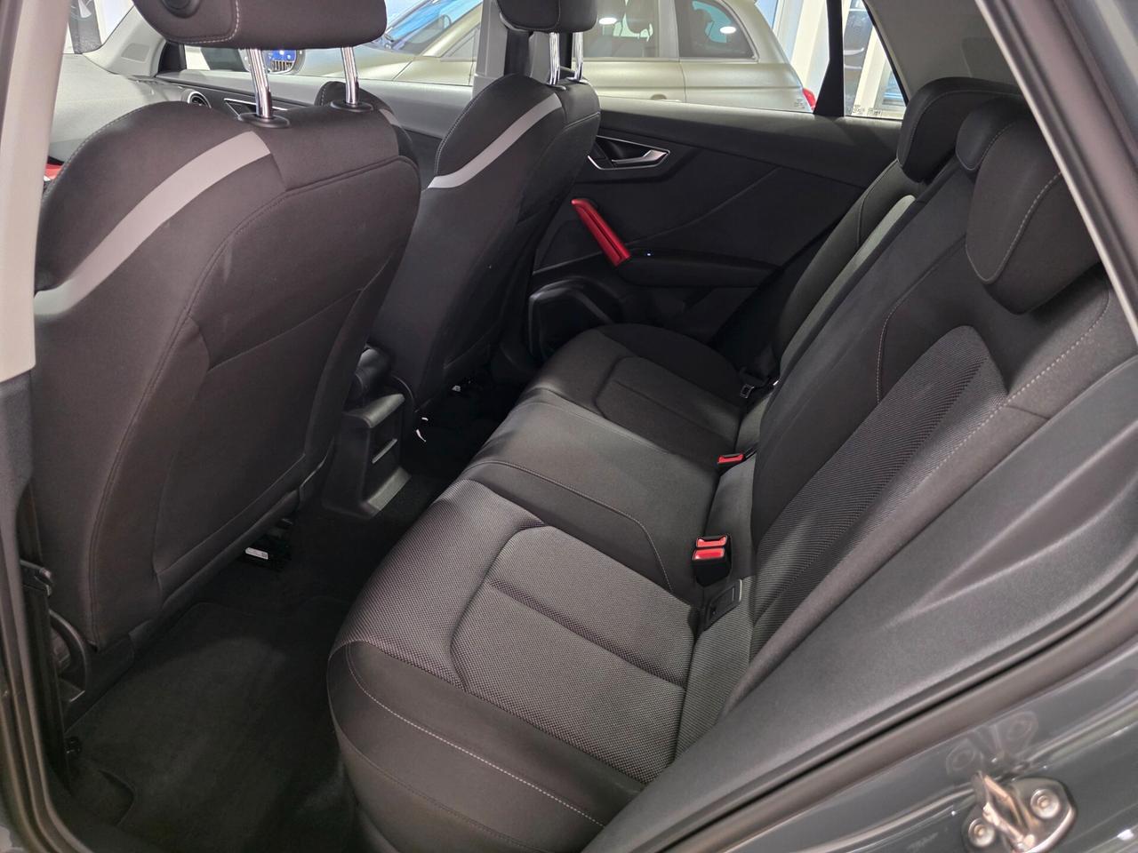 Audi Q2 30 TDI S tronic Business Design