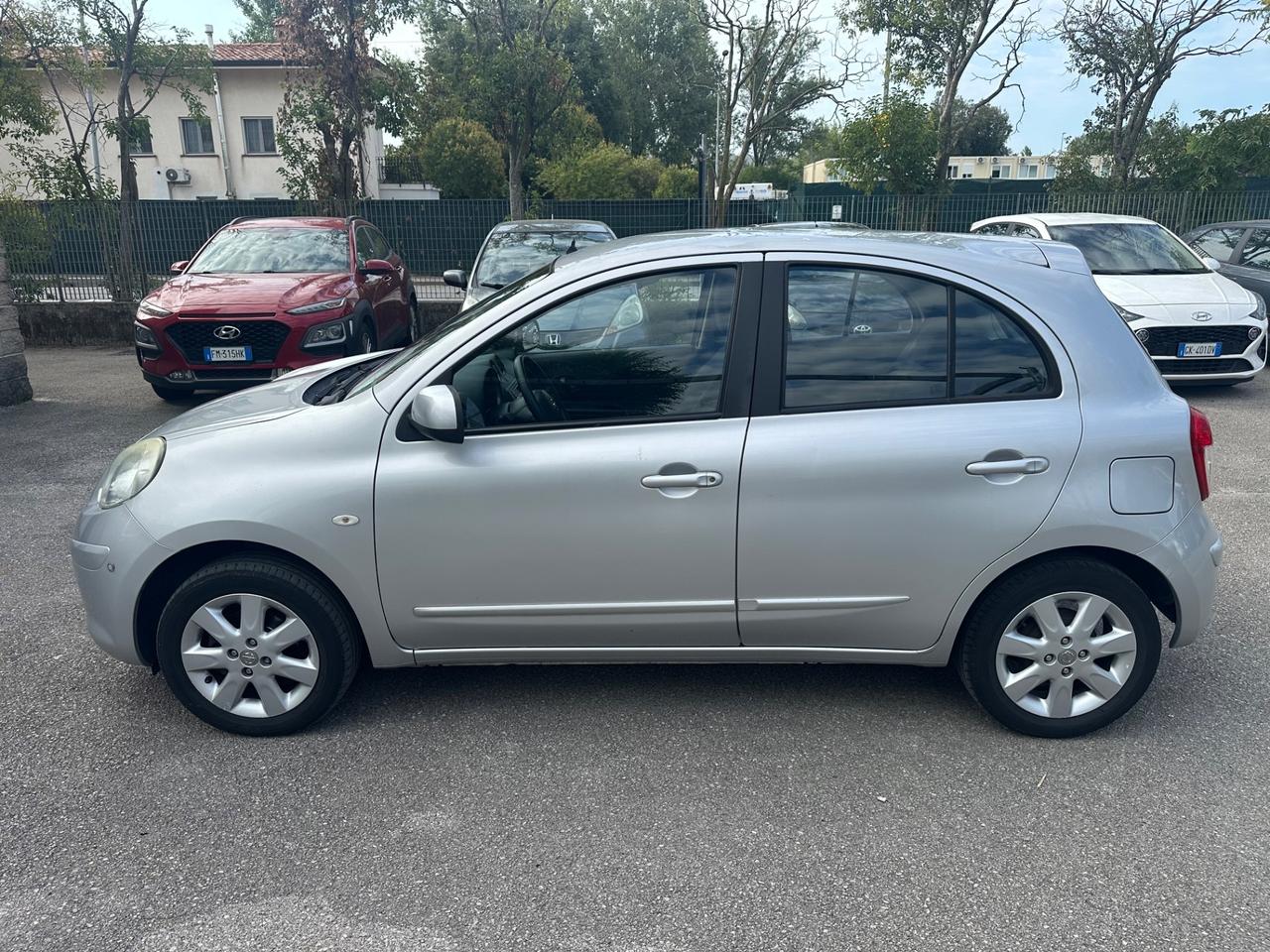 Nissan Micra 1.2 5p. Tekna - 2012 - Neopatentati