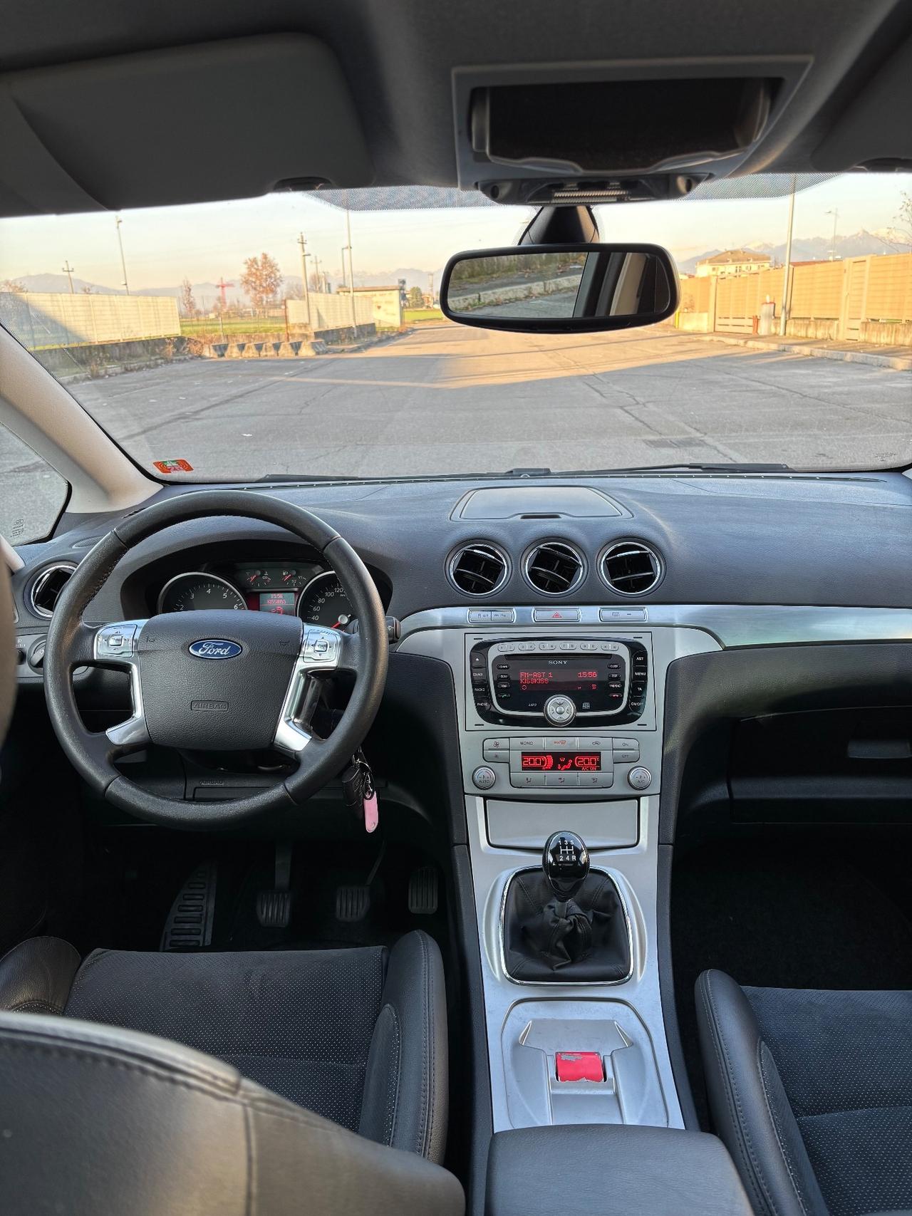 Ford S-Max 2.0 145CV Titanium