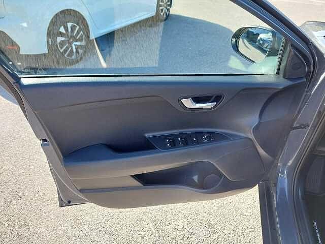Kia Stonic 1.2 DPI Style TT