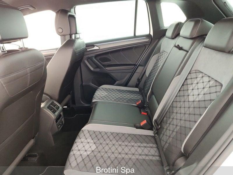 Volkswagen Tiguan Tiguan 2.0 TDI 150 CV SCR DSG R-Line