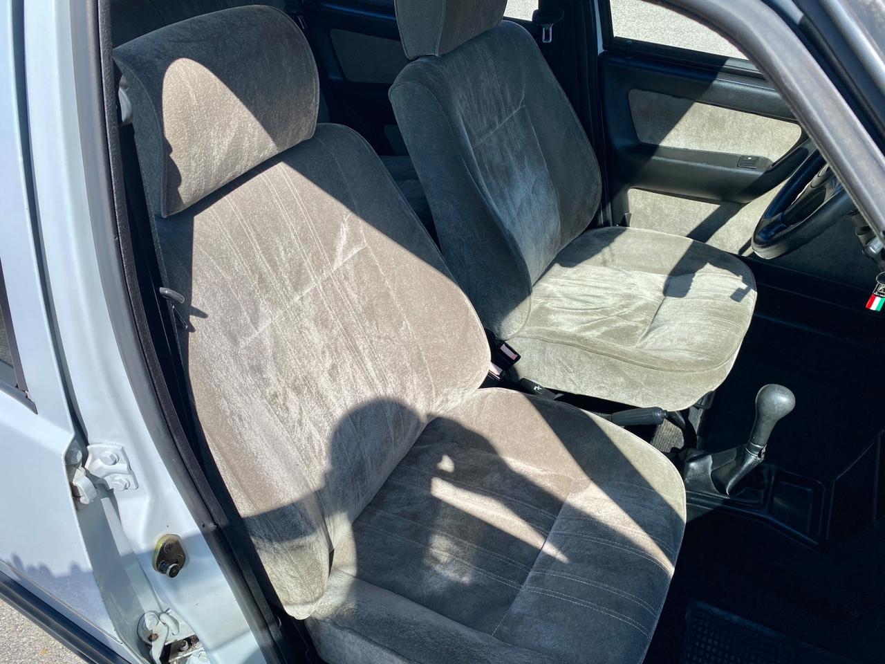 Fiat Uno 60 5 porte SX. SCIONERI