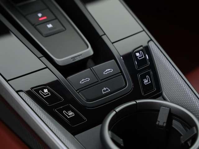 Porsche 992 cabrio 3.0 carrera auto